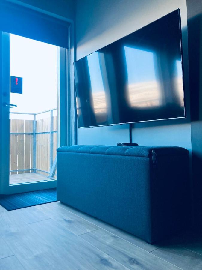Tb Penthhouse Apartment Akureyri Bagian luar foto