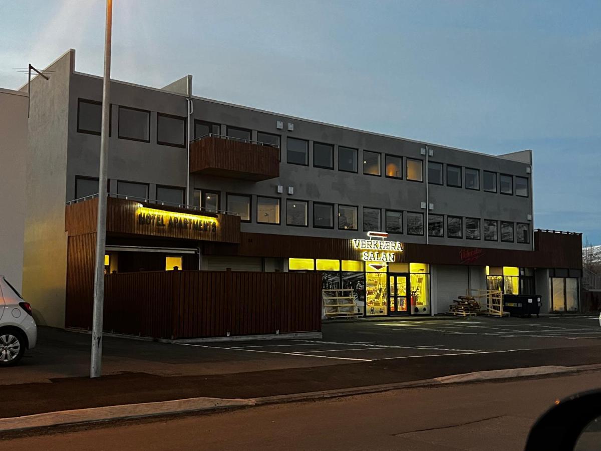 Tb Penthhouse Apartment Akureyri Bagian luar foto